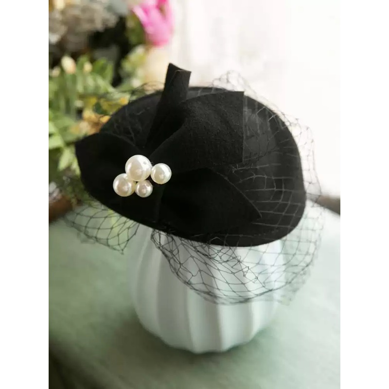 Universe Grocery Store French  – Beret French Wool recenzja i cena
